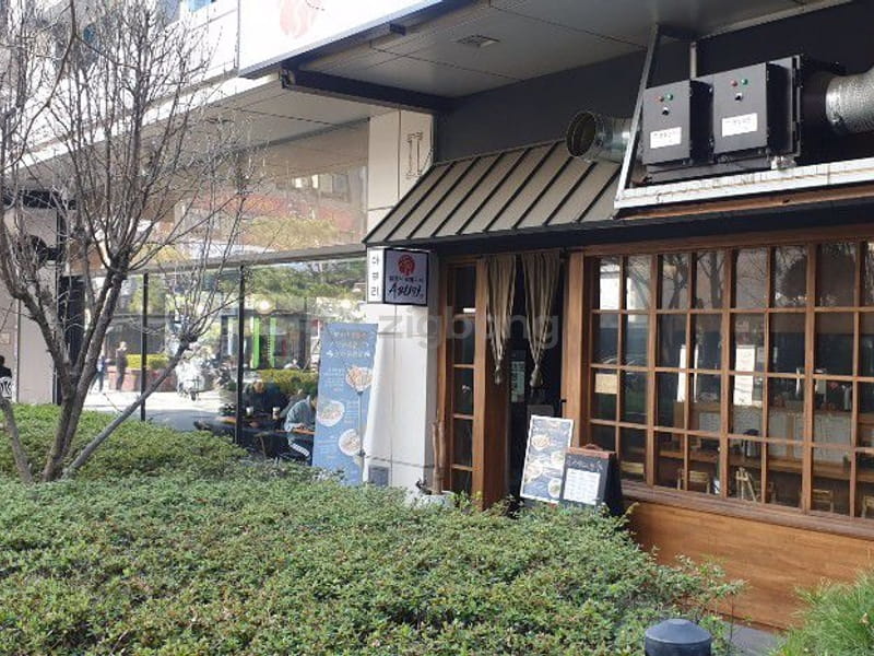 Beyond Home, Zigbang 강남구 상가 월세 6,000/390